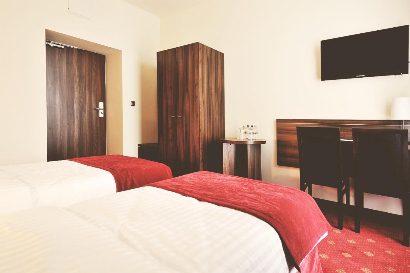 Hotel Centrum Sosnowiec Kültér fotó