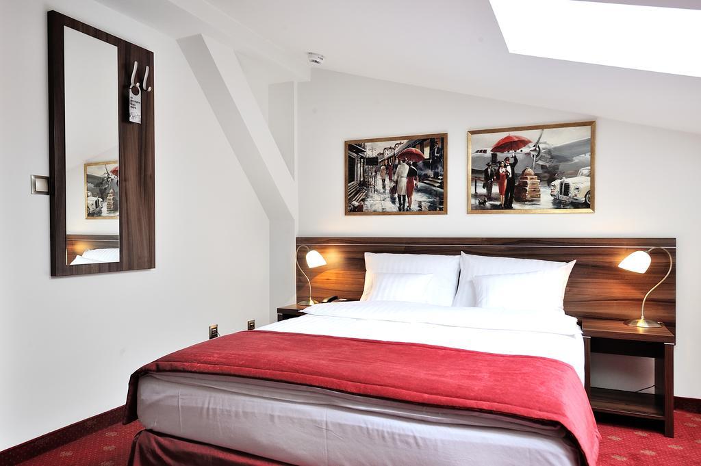 Hotel Centrum Sosnowiec Szoba fotó